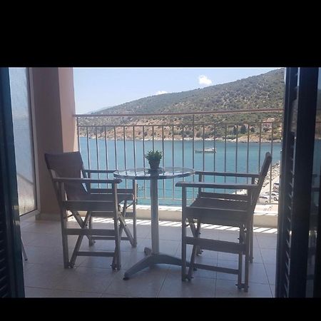 Poseidon Apartments Agia Efimia Eksteriør billede